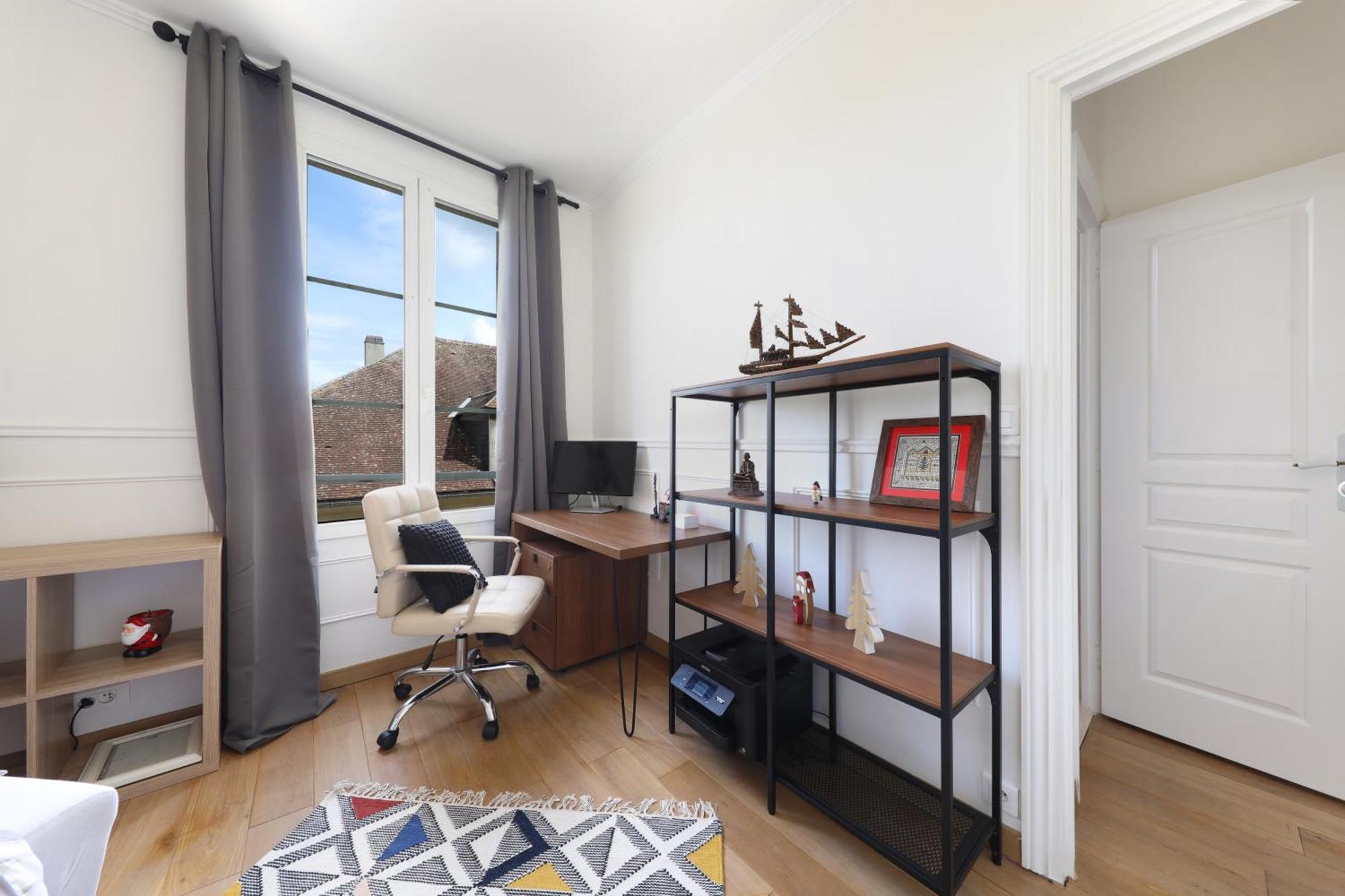 Compiègne Charmant Appartement Dans Le Centre Ville, A 2 Minutes Du Palais מראה חיצוני תמונה